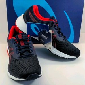Brand New ASICS Gel- Pulse 11 Running
